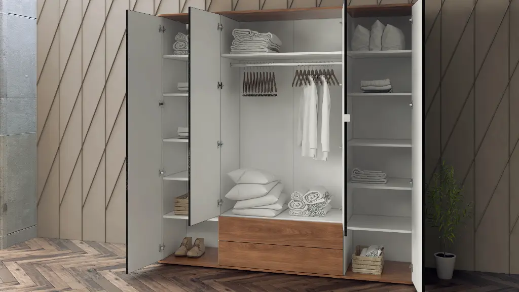 SK9-359 black glaze-cam04.webp