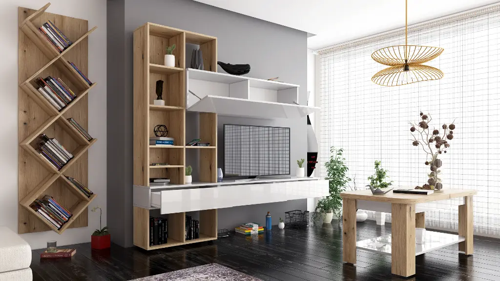 WU Whitney- CEO + WG- cam04.webp