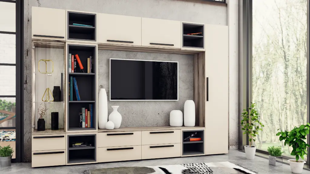 MS Kiara conf.2 FEO + champagne- cam02.webp