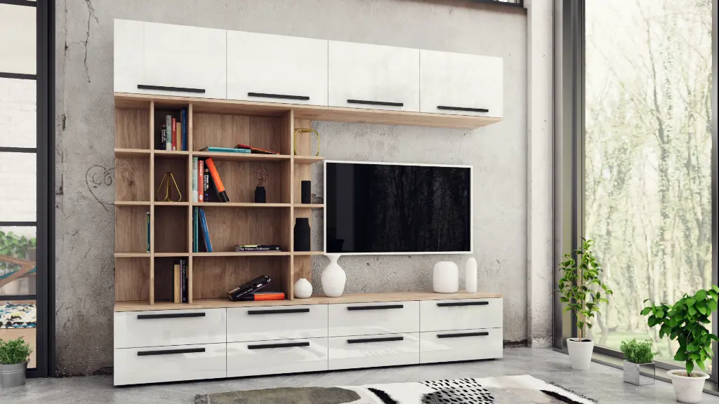 MS Kiara conf.3 GHO + WG- cam02.webp