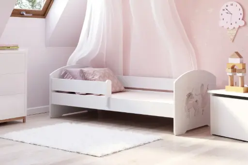 Детско легло Luk с парапет и различни мотиви (160 х 80 см, unicorn and girl) — снимка 2